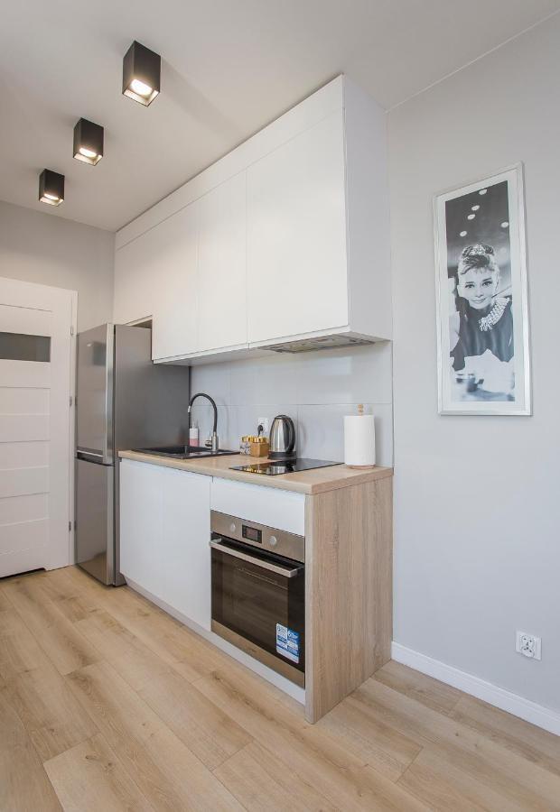 Urban Jungle - Grey Apartment Μπιάλιστοκ Εξωτερικό φωτογραφία