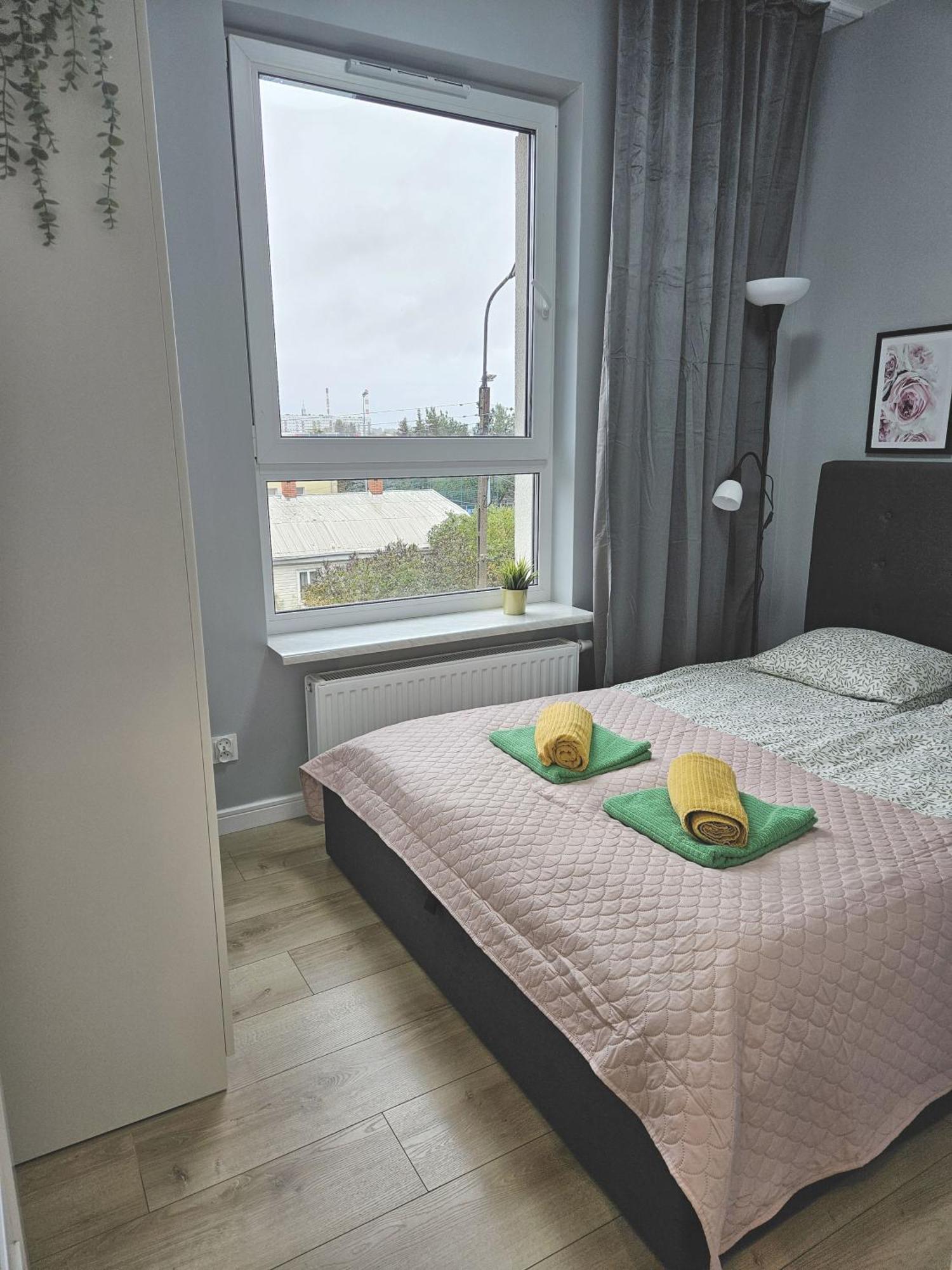 Urban Jungle - Grey Apartment Μπιάλιστοκ Εξωτερικό φωτογραφία
