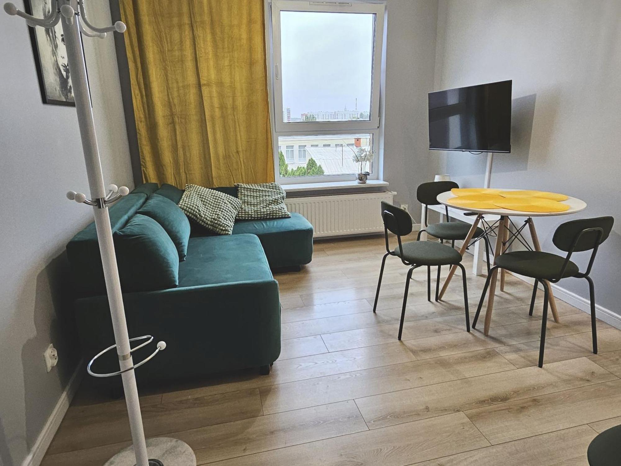 Urban Jungle - Grey Apartment Μπιάλιστοκ Εξωτερικό φωτογραφία